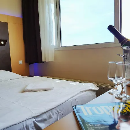 Pest 3* Budapest