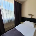 Pest Szálloda 3*